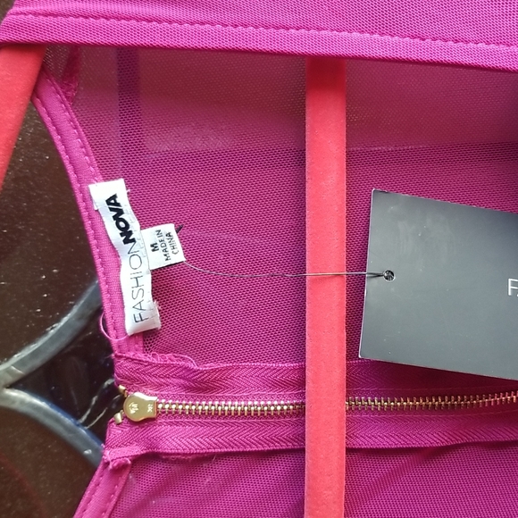 NWT Fashinova Simply Satisfying Ruched Mini Dress - Picture 6 of 12